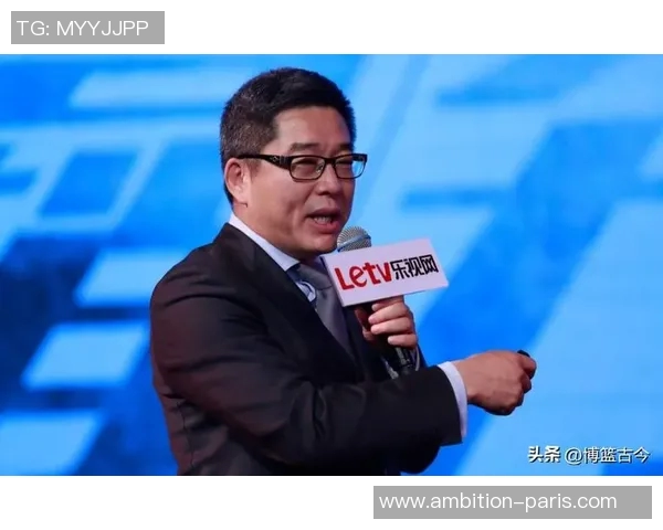 央视足球解说员揭秘比赛背后的故事与精彩瞬间